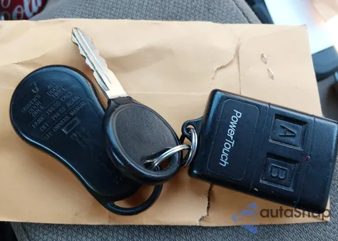 1999 Chrysler Town & Country Lx из США, поврежденный, VIN 1C4GP54L3XB916729